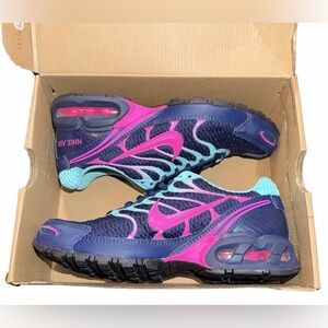 Nike Women's Air Max Torch 4 Shoes, Midnight Navy/Pink Blast-Light Aqua, 7